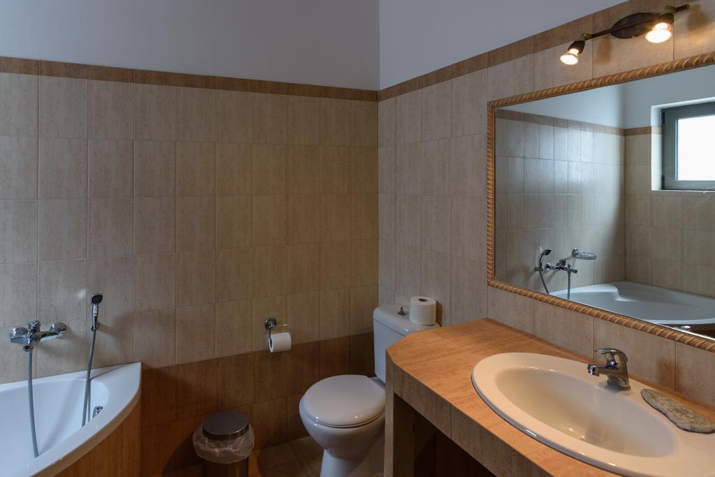 קריסטוס Makronas Apartments מראה חיצוני תמונה